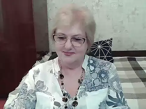 Snapshot of Renata62011 chatting on 07.11.26 Renata62011 online show from 07.11.26
