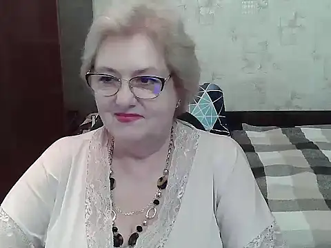 Snapshot of Renata62011 chatting on 07.16.26 Renata62011 online show from 07.16.26