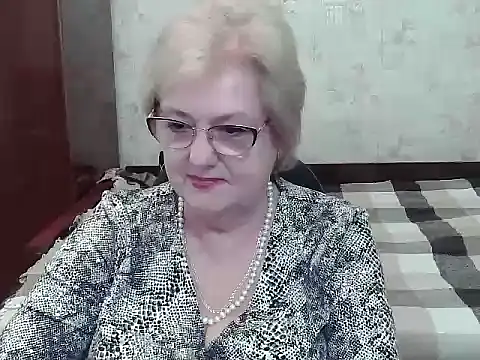 Snapshot of Renata62011 chatting on 07.19.26 Renata62011 online show from 07.19.26
