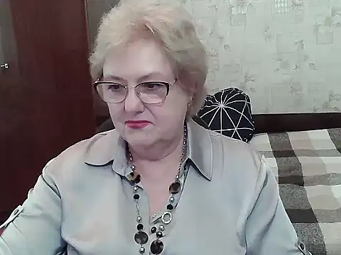 Snapshot of Renata62011 chatting on 07.22.26 Renata62011 online show from 07.22.26