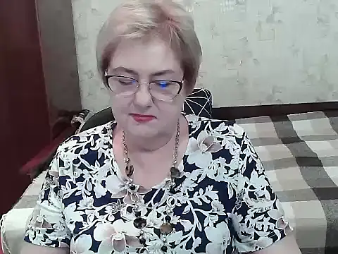 Snapshot of Renata62011 chatting on 07.25.26 Renata62011 online show from 07.25.26
