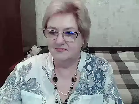 Snapshot of Renata62011 chatting on 07.29.26 Renata62011 online show from 07.29.26