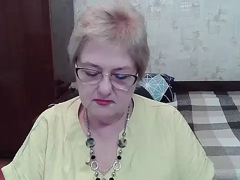 Snapshot of Renata62011 chatting on 08.02.26 Renata62011 online show from 08.02.26
