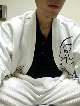 Snapshot of HotStarKOKO chatting on 11.10.25 HotStarKOKO online show from 11.10.25