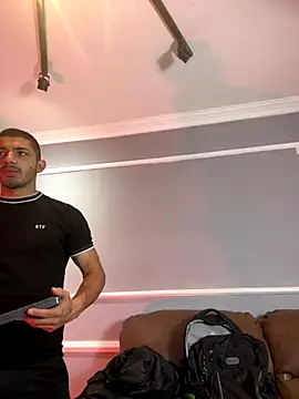 Snapshot of ArturoCardona_ chatting on 10.22.25 ArturoCardona online show from 10.22.25