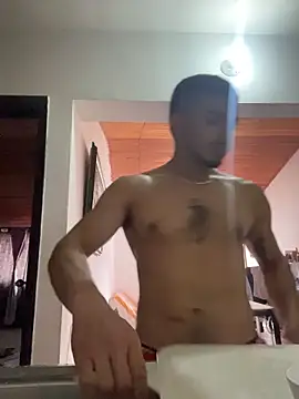 Snapshot of ArturoCardona_ chatting on 12.04.25 ArturoCardona online show from 12.04.25