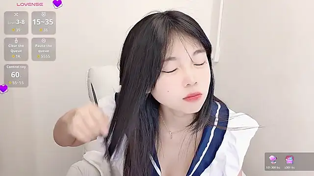 9aunatiis online show from 10.29.25