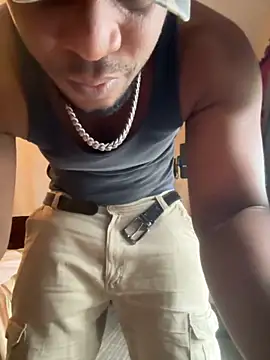 KeYBuMp323 online show from 10.26.25