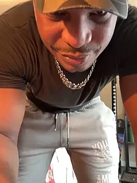 Snapshot of KeYBuMp323 chatting on 02.11.26 KeYBuMp323 online show from 02.11.26