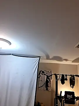 Snapshot of KeYBuMp323 chatting on 02.15.26 KeYBuMp323 online show from 02.15.26