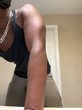 Snapshot of KeYBuMp323 chatting on 02.19.26 KeYBuMp323 online show from 02.19.26