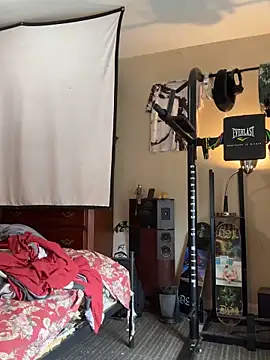 Snapshot of KeYBuMp323 chatting on 03.08.26 KeYBuMp323 online show from 03.08.26