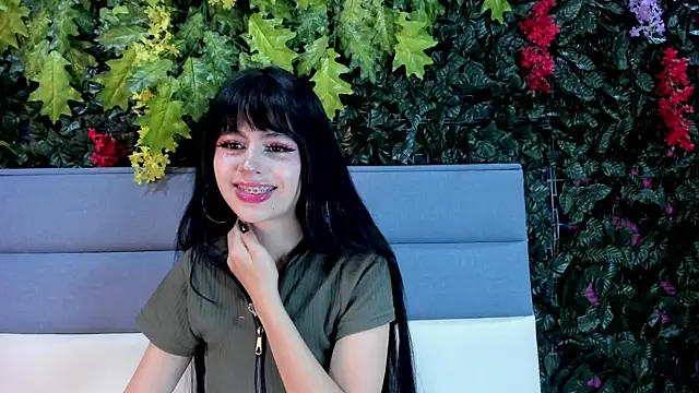 Snapshot of Dita_von2 chatting on 10.09.25 Dita von2 online show from 10.09.25