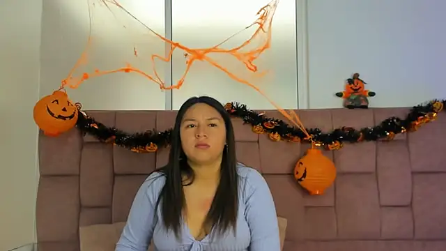 BellaRoux1 online show from 10.03.25