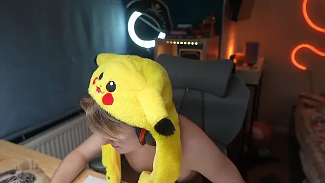 Serxyi online show from 01.11.26