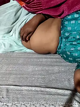 POOJACOUPLE online show from 12.15.25