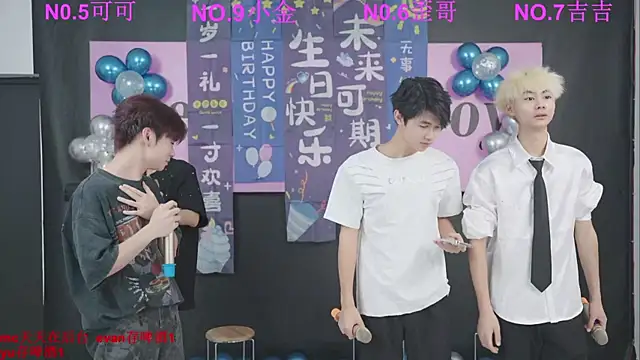 Snapshot of Beautifulboys-777 chatting on 09.16.25 Beautifulboys-777 online show from 09.16.25