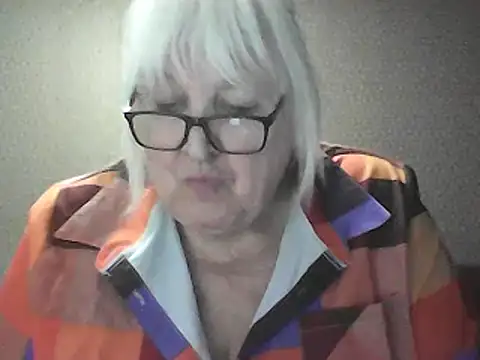 Alexia64231 online show from 02.19.26