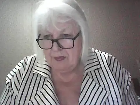 Alexia64231 online show from 04.01.26