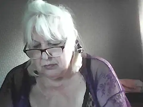 Alexia64231 online show from 05.21.26