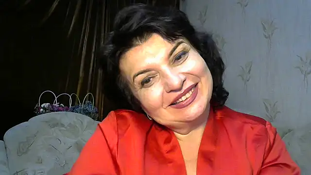 Snapshot of LedyNika chatting on 09.10.25 LedyNika online show from 09.10.25