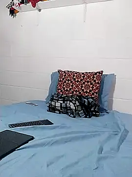 oxxy jean online show from 05.06.26