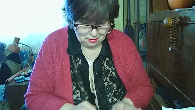 Snapshot of VeronicaGold511 chatting on 02.09.26 VeronicaGold511 online show from 02.09.26