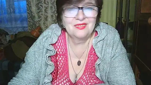 Snapshot of VeronicaGold511 chatting on 02.16.26 VeronicaGold511 online show from 02.16.26