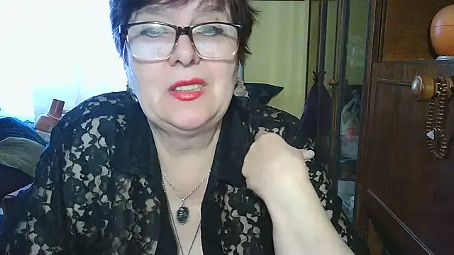 Snapshot of VeronicaGold511 chatting on 03.13.26 VeronicaGold511 online show from 03.13.26