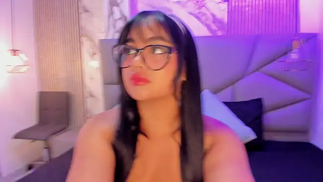 Snapshot of Tatihornyy chatting on 06.12.26 Tatihornyy online show from 06.12.26
