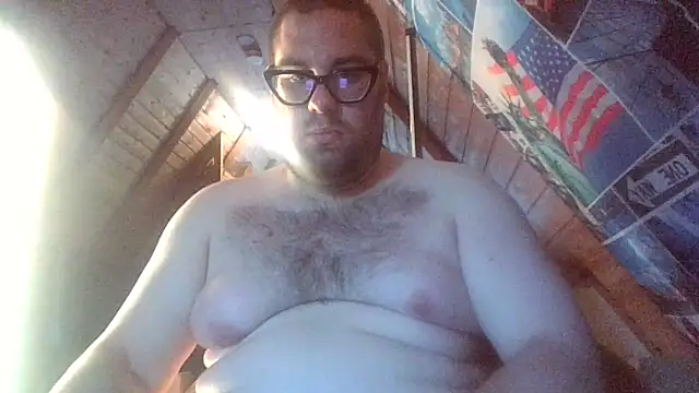 Snapshot of chubbyDavid1998 chatting on 06.09.26 chubbyDavid1998 online show from 06.09.26