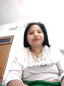 Cute-Janvi20 online show from 05.13.26