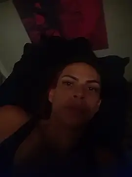 Veronnaink online show from 10.25.25