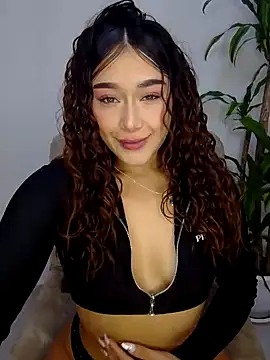 LilithAmber11 online show from 10.17.25