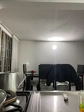 Snapshot of AriaBliss- chatting on 10.01.25 AriaBliss- online show from 10.01.25