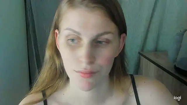 Snapshot of JuliaMuuun chatting on 06.24.26 JuliaMuuun online show from 06.24.26