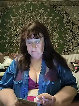 CrystalLime6411 online show from 05.15.26