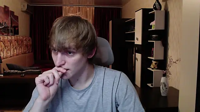 Snapshot of Playersuperstar chatting on 11.03.25 Playersuperstar online show from 11.03.25