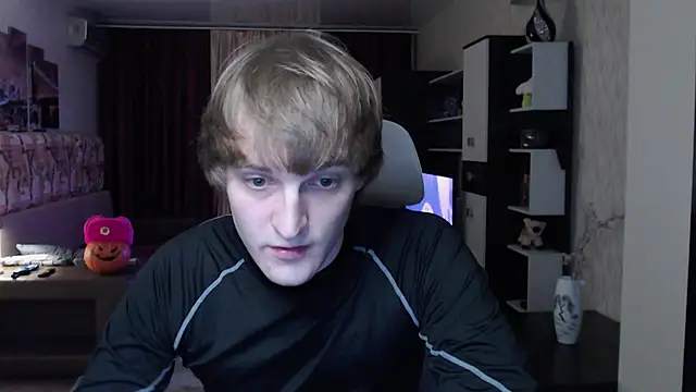 Snapshot of Playersuperstar chatting on 11.07.25 Playersuperstar online show from 11.07.25