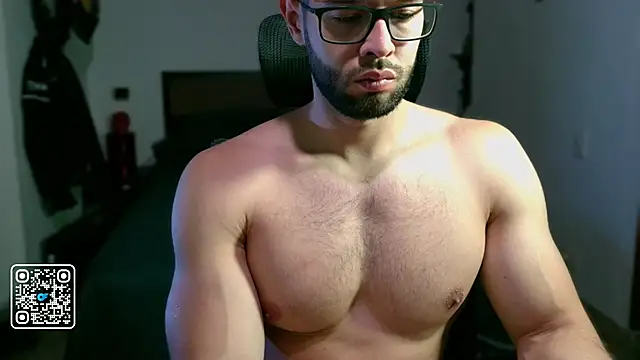 Snapshot of jacobmuscle4u chatting on 09.16.25 jacobmuscle4u online show from 09.16.25