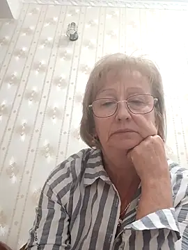 AlikaSwan5821 online show from 09.22.25