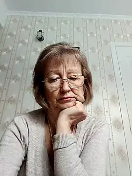 AlikaSwan5821 online show from 10.16.25