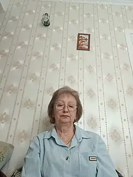 AlikaSwan5821 online show from 02.12.26