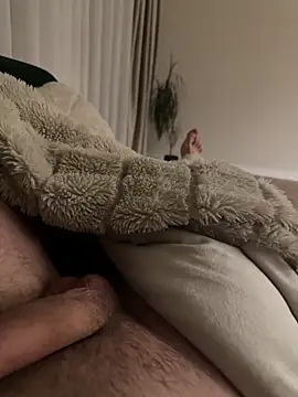 Snapshot of cumshot_foryou chatting on 04.27.26 cumshot foryou online show from 04.27.26