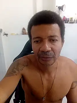 moreno25centimetro online show from 09.19.25