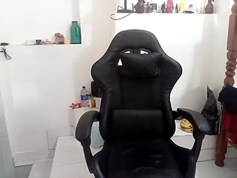 moreno25centimetro online show from 10.15.25