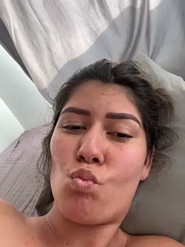 miss silvia online show from 10.27.25