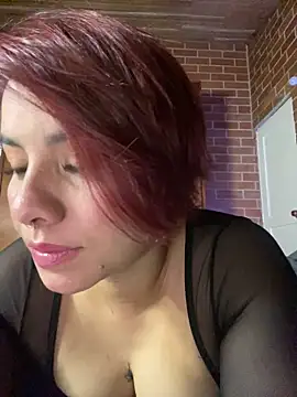 Snapshot of alejandra_prk26 chatting on 10.05.25 alejandra prk26 online show from 10.05.25