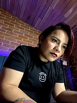 Snapshot of alejandra_prk26 chatting on 10.06.25 alejandra prk26 online show from 10.06.25