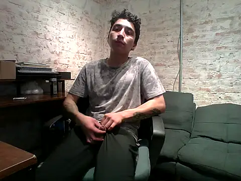 Molly Erik online show from 03.02.26